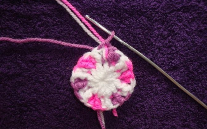 Как связать теплый берет для девочки крючком: начало схемы вязки