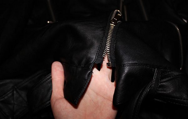 Ремонтируем молнию на куртке самостоятельно