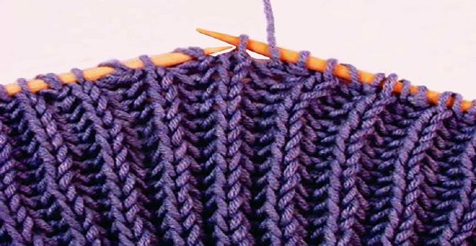 Шапка из мохера крючком с двойным отворотом: схемы с фото и видео