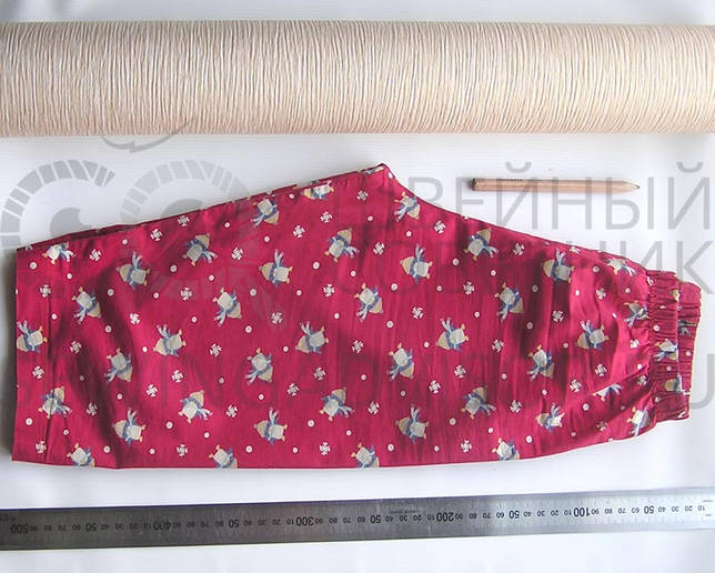 Сложите брюки-образец