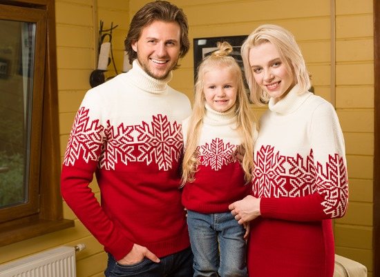 Вязание спицами для девочек. Модные модели, схемы с описанием вязаных вещей