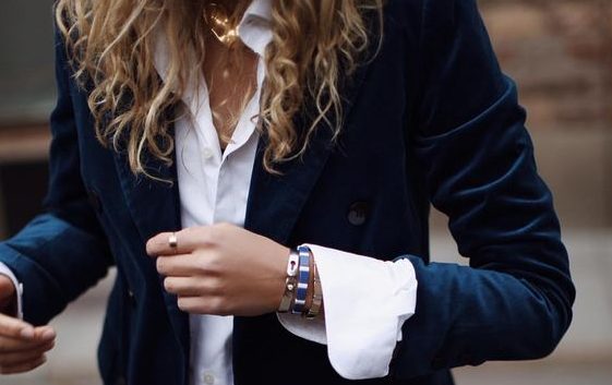 Мужской пиджак на женских плечах: главный тренд этого сезона